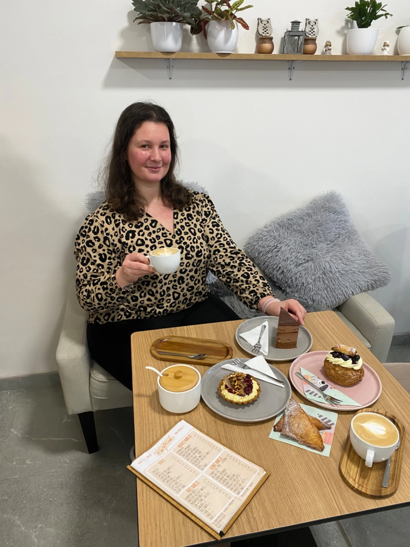 Ing. Gabriela Pilchová, DiS. v kavárně Kafáček v Orlové